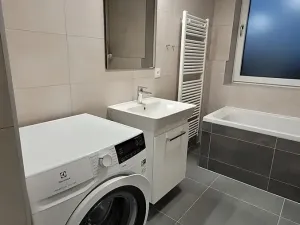 Pronájem bytu 1+kk, Brno, Jižní, 37 m2