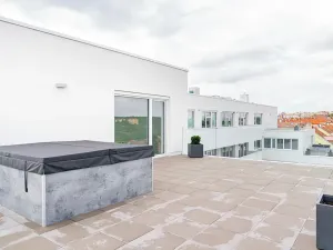 Prodej bytu 3+kk, Znojmo, Jarošova, 82 m2