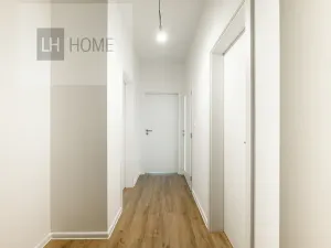 Prodej bytu 2+kk, České Budějovice, Čakovská, 77 m2