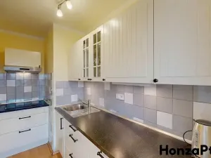 Prodej bytu 1+kk, Praha - Bohnice, Poznaňská, 57 m2