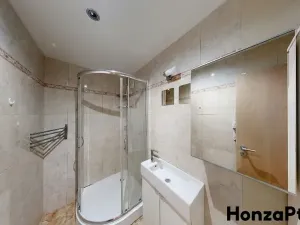 Prodej bytu 1+kk, Praha - Bohnice, Poznaňská, 57 m2