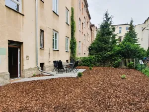 Pronájem kanceláře, Hradec Králové, Československé armády, 15 m2