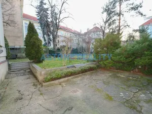 Pronájem bytu 1+kk, Praha - Nusle, Na Jezerce, 39 m2