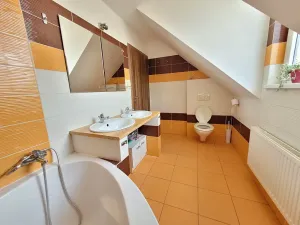 Pronájem rodinného domu, Mratín, Stodolní, 112 m2