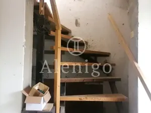 Prodej rodinného domu, Kostelec nad Labem, nám. Komenského, 369 m2