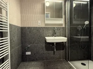 Pronájem bytu 2+kk, Brno, Bratislavská, 57 m2