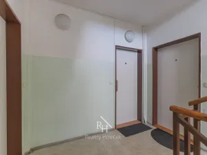 Pronájem bytu 1+kk, Kladno, Vojtěcha Lanny, 33 m2