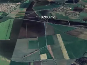 Prodej podílu pole, Dobřichov, 611 m2