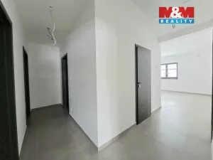 Pronájem rodinného domu, Hroznětín, Luční, 107 m2