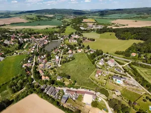 Prodej pozemku pro bydlení, Vrčeň, 13327 m2