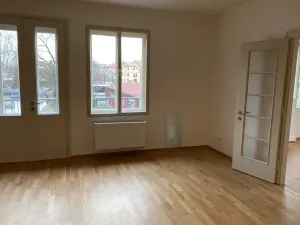 Pronájem bytu 2+kk, Liberec, Masarykova, 60 m2