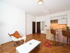 Pronájem bytu 2+kk, Praha - Dejvice, V Šáreckém údolí, 47 m2