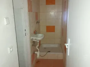 Prodej garáže, Dolní Podluží, 67 m2