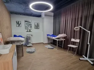 Prodej obchodního prostoru, Praha, 165 m2