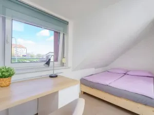 Pronájem bytu 1+kk, Praha - Žižkov, U kněžské louky, 25 m2