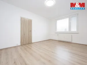 Pronájem bytu 2+1, Olomouc, Varšavské nám., 46 m2