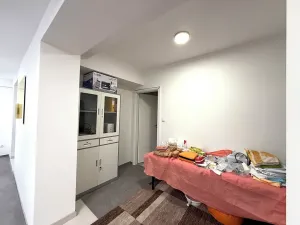 Pronájem obchodního prostoru, Praha - Vršovice, Rostovská, 56 m2