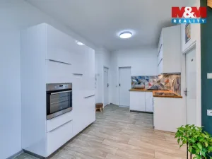 Pronájem bytu 3+kk, Plzeň - Doubravka, Školní, 60 m2