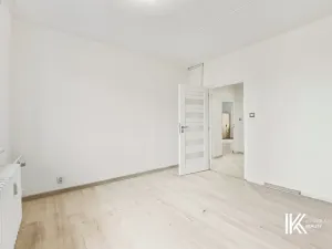 Prodej bytu 3+1, Znojmo, Dukelských bojovníků, 72 m2