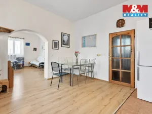 Prodej rodinného domu, Mimoň - Mimoň II, náměstí Čsl. armády, 150 m2