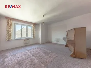 Prodej rodinného domu, Lomnice nad Lužnicí, Tyršova, 315 m2