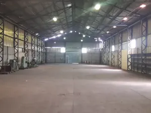 Pronájem skladu, Pardubice, 712 m2