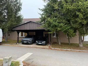 Prodej rodinného domu, Šestajovice, 325 m2