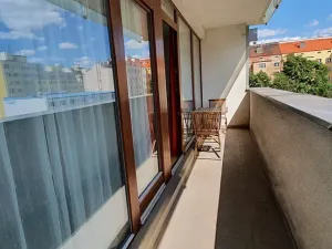 Pronájem bytu 2+kk, Praha - Holešovice, Poupětova, 51 m2