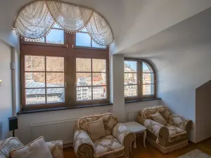 Prodej bytu 3+kk, Karlovy Vary, Divadelní náměstí, 137 m2