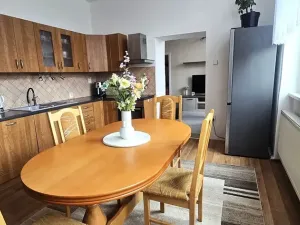 Pronájem bytu 2+1, Zákolany, 82 m2