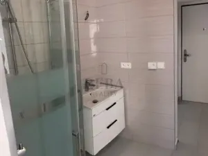 Pronájem bytu 2+kk, Karlovy Vary, Lipová, 50 m2