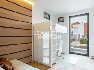 Prodej vily, Praha - Dejvice, V Šáreckém údolí, 285 m2