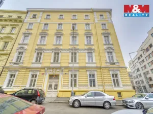 Prodej bytu 1+kk, Praha - Vinohrady, Římská, 35 m2