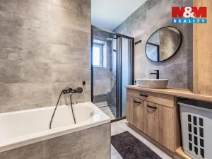 Prodej rodinného domu, Struhařov, V Domcích, 254 m2