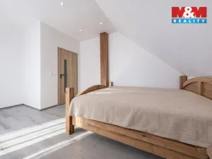 Prodej rodinného domu, Struhařov, V Domcích, 254 m2