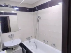 Pronájem bytu 3+kk, Praha - Bohnice, Radomská, 58 m2