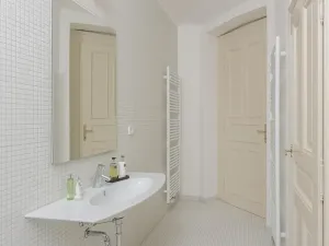 Pronájem kanceláře, Praha - Staré Město, Martinská, 76 m2