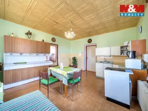 Prodej rodinného domu, Podlesí, 156 m2