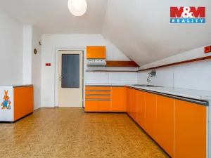 Prodej rodinného domu, Praha - Běchovice, Pplk. Nováčka, 146 m2