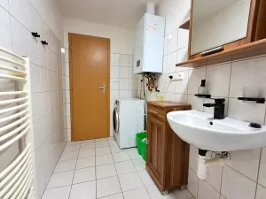 Pronájem bytu 2+kk, Jesenice, Za Rybníkem, 56 m2