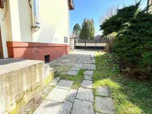 Pronájem rodinného domu, Praha - Dubeč, Starodubečská, 83 m2