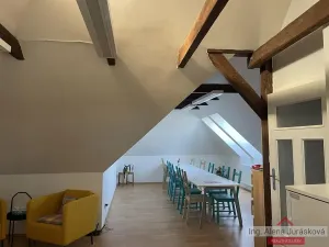 Pronájem bytu 1+kk, Dobřichovice, Randova, 40 m2