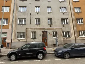 Pronájem bytu 1+1, Praha - Libeň, Drahobejlova, 48 m2