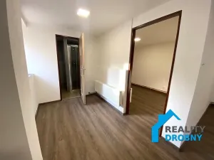 Pronájem bytu 2+kk, Kamenický Šenov, Dlouhá, 40 m2