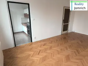 Pronájem bytu 2+1, Liberec, Školní, 45 m2