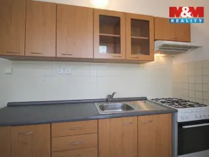 Pronájem bytu 1+1, Praha - Malešice, Skřivanská, 35 m2