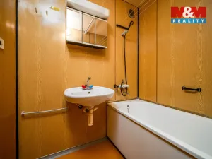 Prodej bytu 3+1, Hradec Králové - Nový Hradec Králové, třída Edvarda Beneše, 92 m2