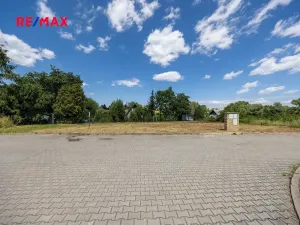 Prodej pozemku pro bydlení, Praha - Šeberov, K Újezdu, 695 m2