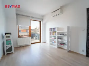 Prodej rodinného domu, Nupaky, Kruhová, 161 m2