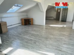 Pronájem kanceláře, Český Těšín, Mlýnská, 101 m2
